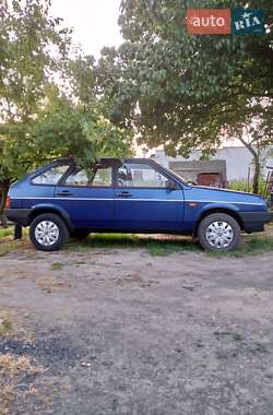 Хэтчбек ВАЗ 2109 2003 в 