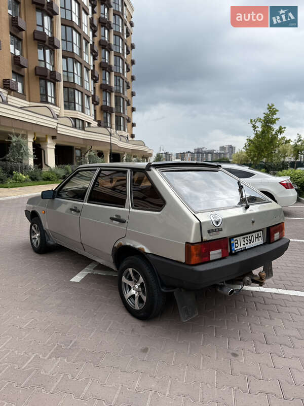 Хэтчбек ВАЗ / Lada 2109 2006 в Киеве