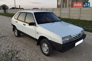 Хэтчбек ВАЗ 2109 1991 в 