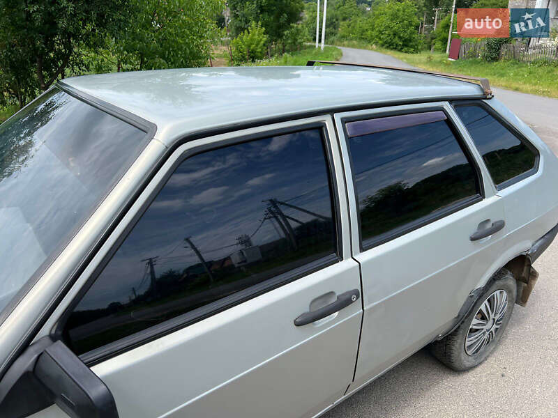 Хэтчбек ВАЗ / Lada 2109 2005 в Хмельницком