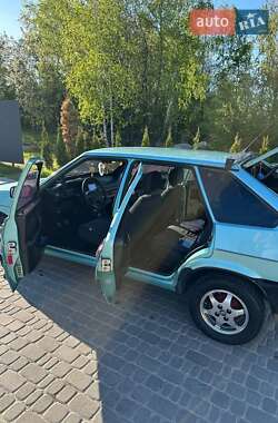 Хэтчбек ВАЗ 2109 1997 в 