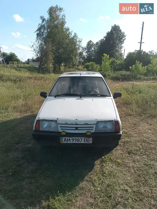 ВАЗ / Lada 2109