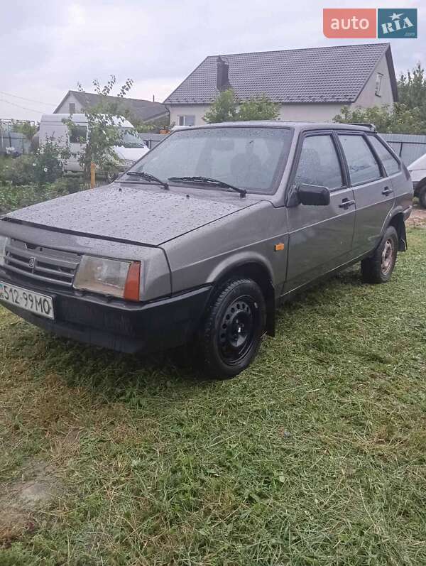 Хэтчбек ВАЗ / Lada 2109 1994 в Черновцах