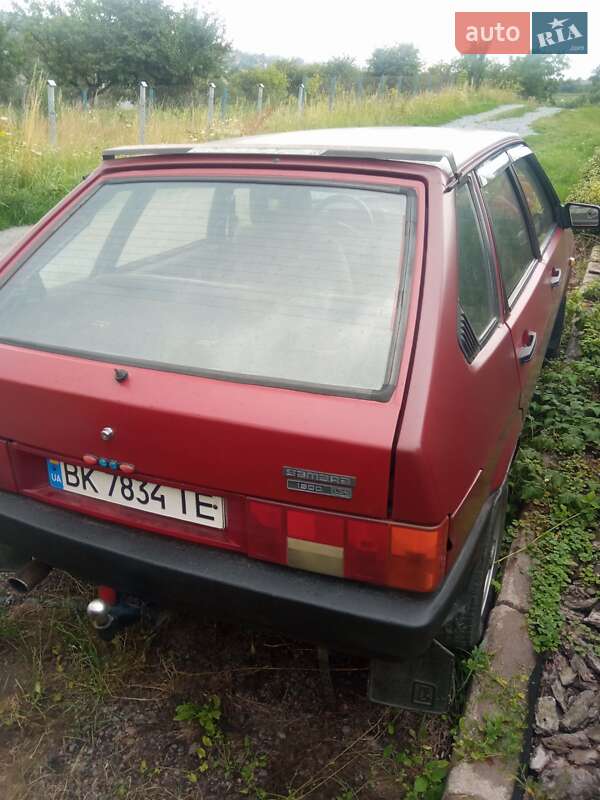 Хэтчбек ВАЗ / Lada 2109 1991 в Ровно