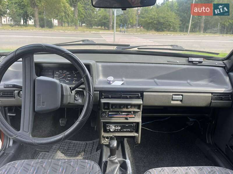 Хэтчбек ВАЗ / Lada 2109 1998 в Киеве