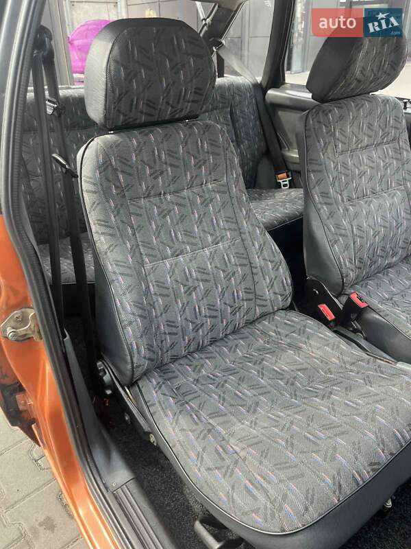 Хэтчбек ВАЗ / Lada 2109 1998 в Киеве