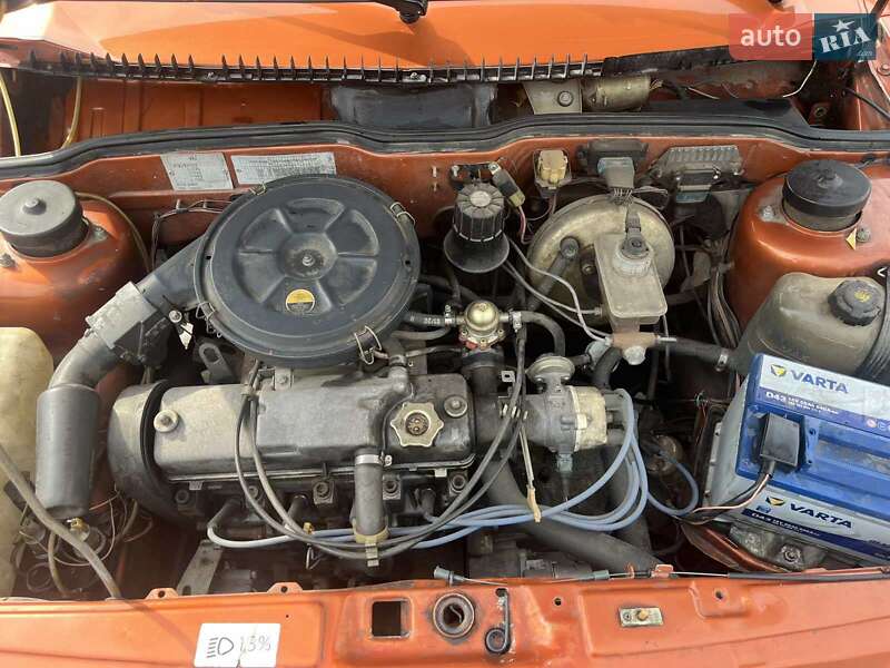 Хэтчбек ВАЗ / Lada 2109 1998 в Киеве