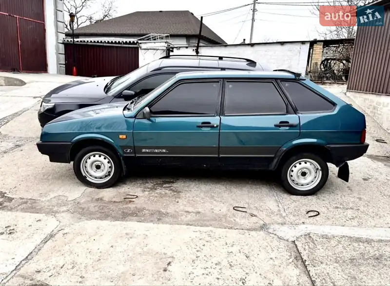 ВАЗ / Lada 2109