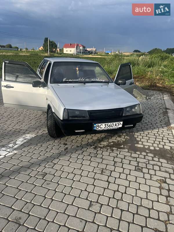 ВАЗ / Lada 2109 2002