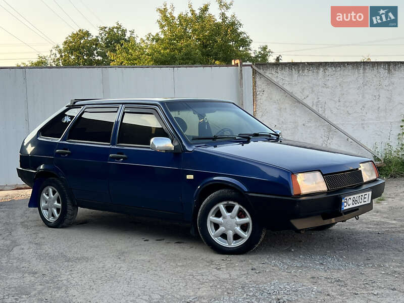 Хэтчбек ВАЗ / Lada 2109 2006 в Дрогобыче