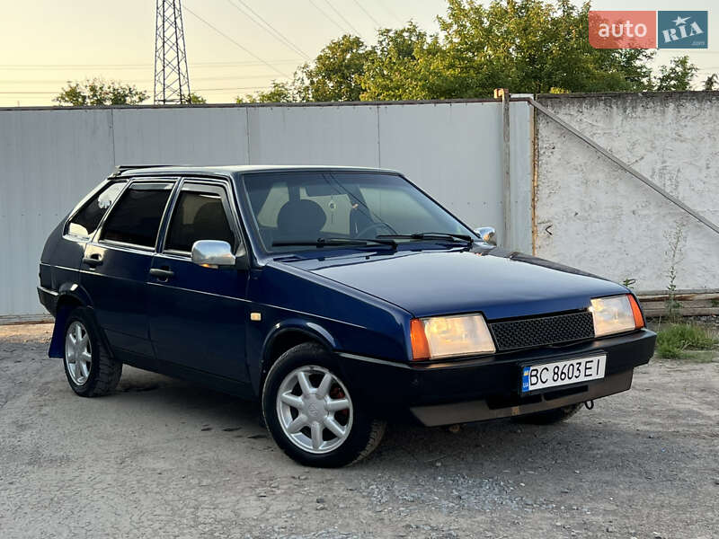 Хэтчбек ВАЗ / Lada 2109 2006 в Дрогобыче