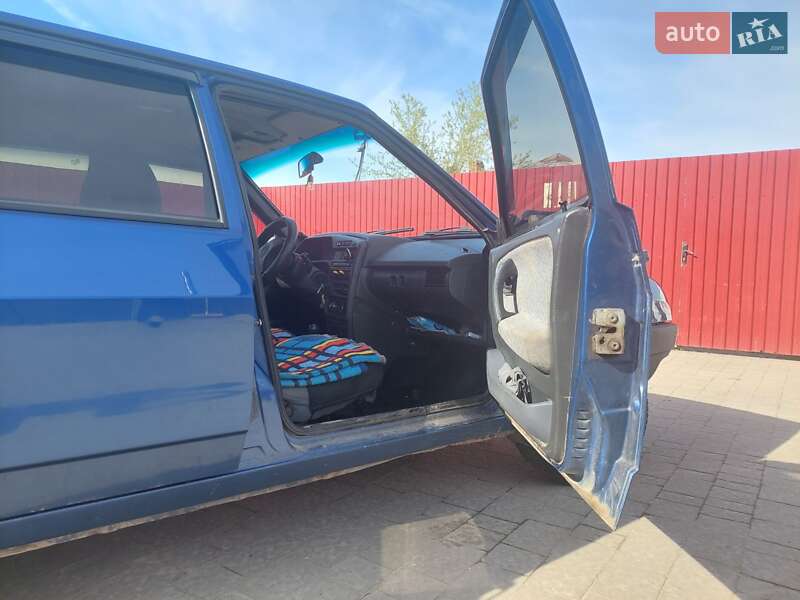 Хэтчбек ВАЗ / Lada 2109 2009 в Львове фото 7 Хэтчбек ВАЗ / Lada 2109 2009 в Львове