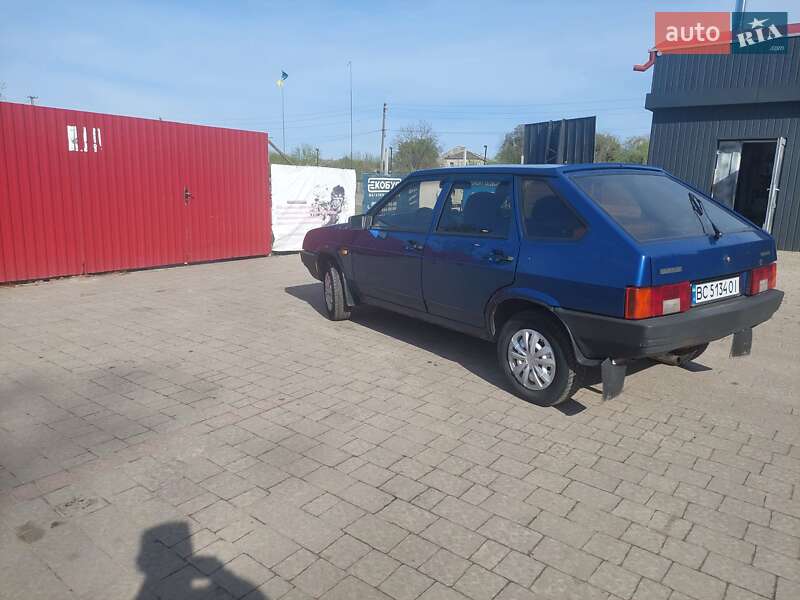 Хэтчбек ВАЗ / Lada 2109 2009 в Львове фото 11 Хэтчбек ВАЗ / Lada 2109 2009 в Львове