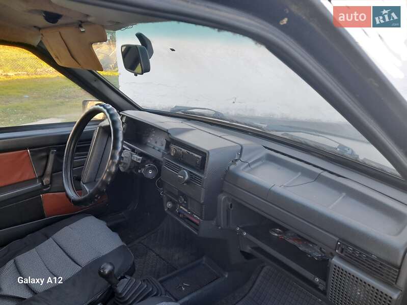 Хэтчбек ВАЗ / Lada 2109 2005 в Дубно