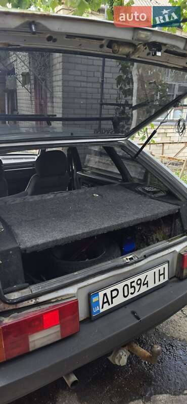 Хэтчбек ВАЗ / Lada 2109 2002 в Запорожье