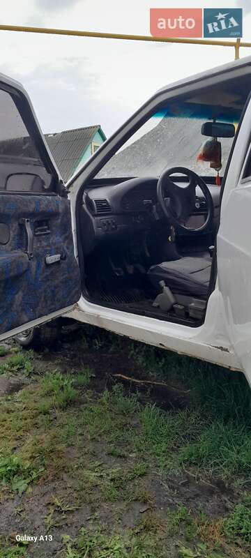 Хэтчбек ВАЗ / Lada 2109 1993 в Попельне
