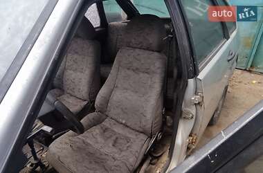 Хэтчбек ВАЗ / Lada 2109 2002 в  фото 4 Хэтчбек ВАЗ / Lada 2109 2002 в