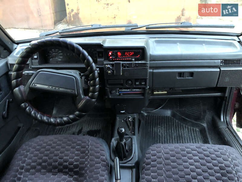 Хэтчбек ВАЗ / Lada 2109 2000 в Николаеве фото 6 Хэтчбек ВАЗ / Lada 2109 2000 в Николаеве