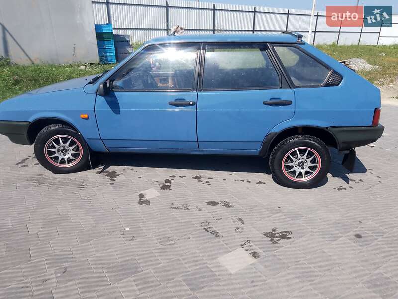 Хэтчбек ВАЗ / Lada 2109 1991 в Буске фото 2 Хэтчбек ВАЗ / Lada 2109 1991 в Буске