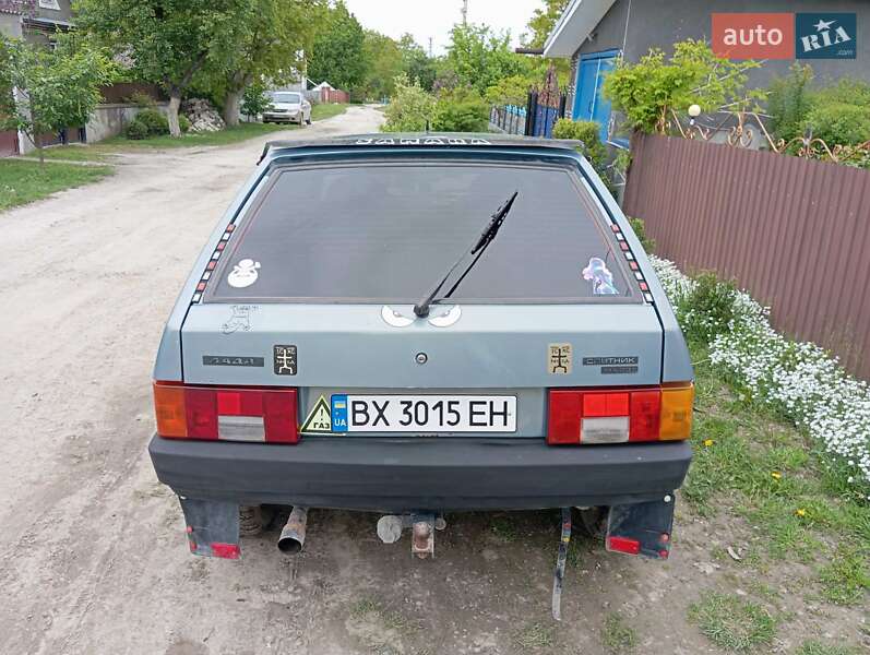 Хэтчбек ВАЗ / Lada 2109 2003 в Дунаевцах