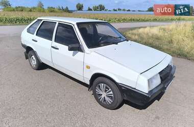 Хэтчбек ВАЗ 2109 1990 в 