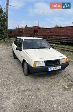 Хэтчбек ВАЗ / Lada 2109 1993 в Львове