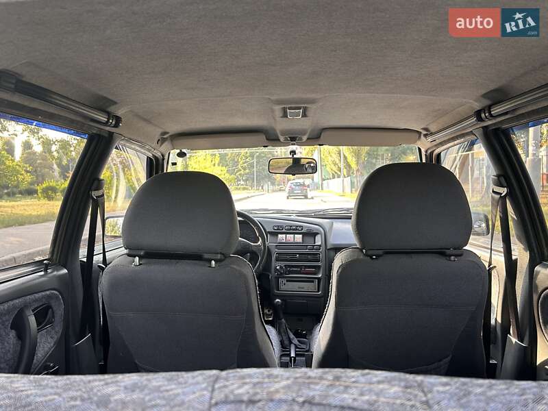 Хэтчбек ВАЗ / Lada 2109 2009 в Киеве