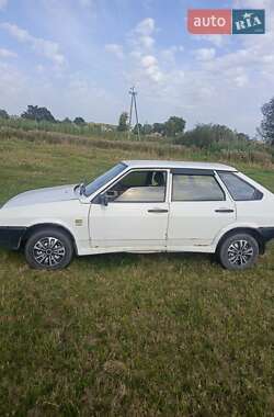 Хетчбек ВАЗ 2109 1990 в Ромнах