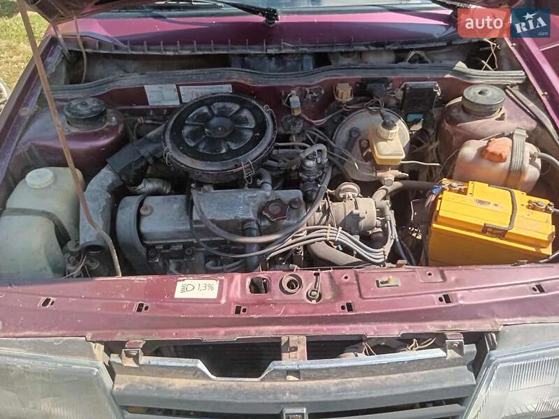 Хэтчбек ВАЗ / Lada 2109 1995 в Монастыриске