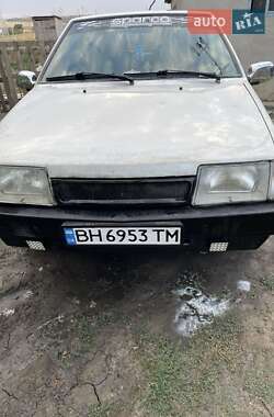 Хэтчбек ВАЗ 2109 2002 в 