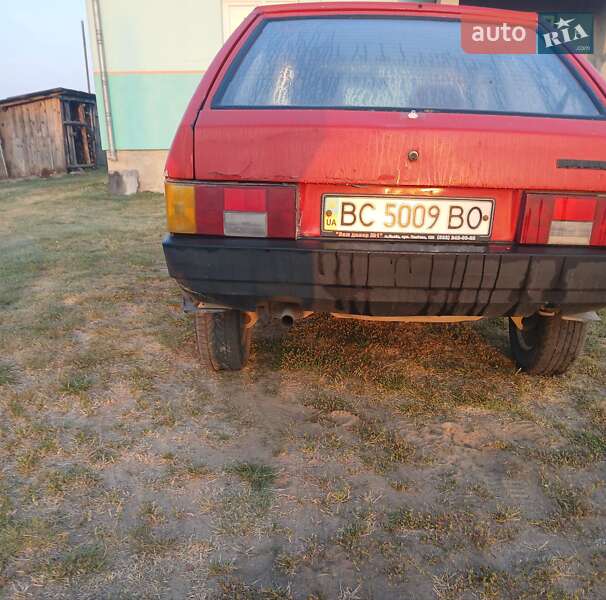 Хэтчбек ВАЗ / Lada 2109 1989 в Немирове