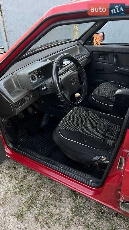 Хетчбек ВАЗ / Lada 2109 1993 в Мерефа фото 13 Хетчбек ВАЗ / Lada 2109 1993 в Мерефа