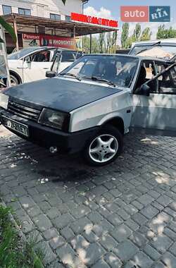 Хэтчбек ВАЗ 2109 2004 в 