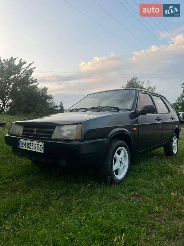 Хэтчбек ВАЗ / Lada 2109 2003 в Сумах
