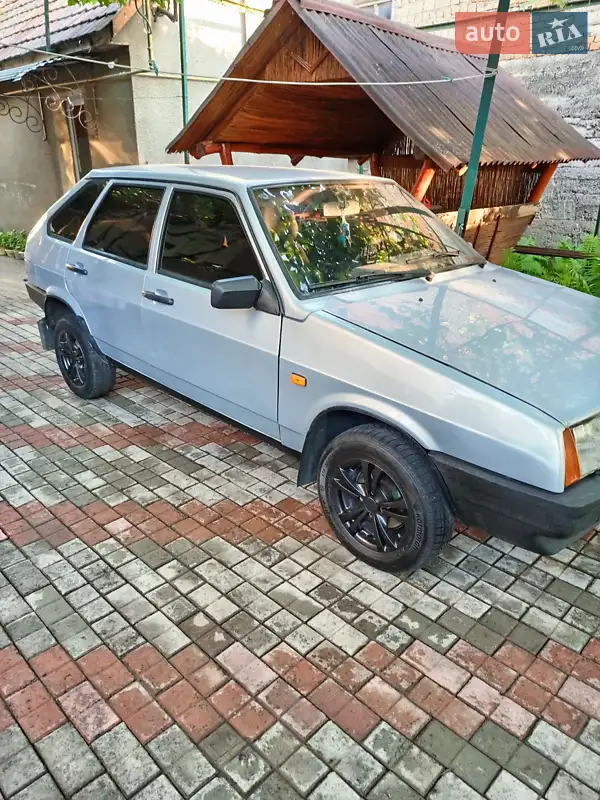 ВАЗ / Lada 2109