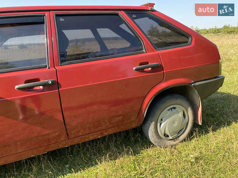 Хэтчбек ВАЗ / Lada 2109 1995 в Тернополе