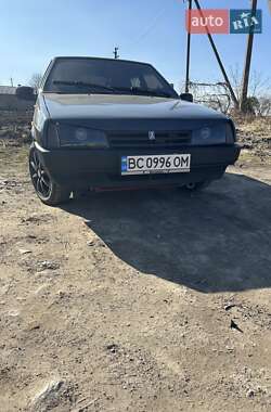 Хетчбек ВАЗ 2109 2000 в Львові