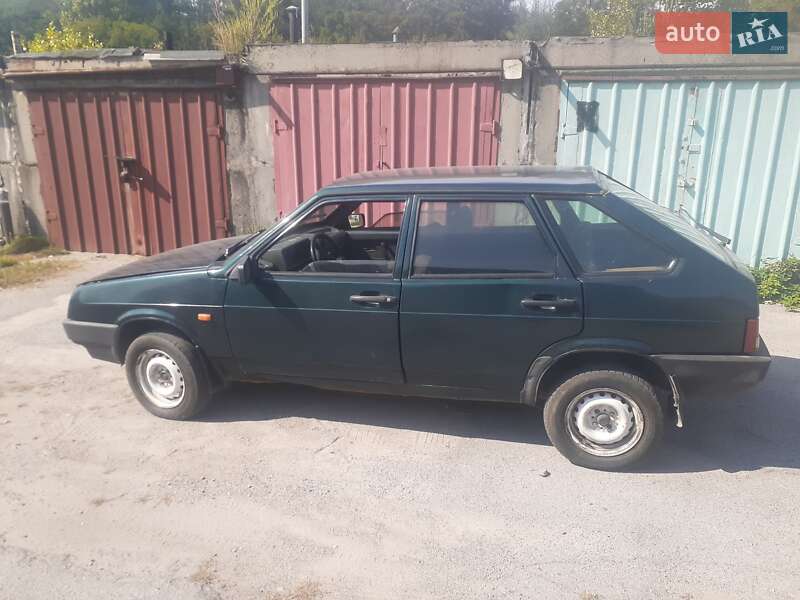 Хетчбек ВАЗ / Lada 2109 2002 в Світловодську фото 7 Хетчбек ВАЗ / Lada 2109 2002 в Світловодську