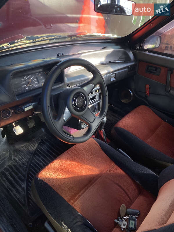 Хэтчбек ВАЗ / Lada 2109 1993 в Гайсине
