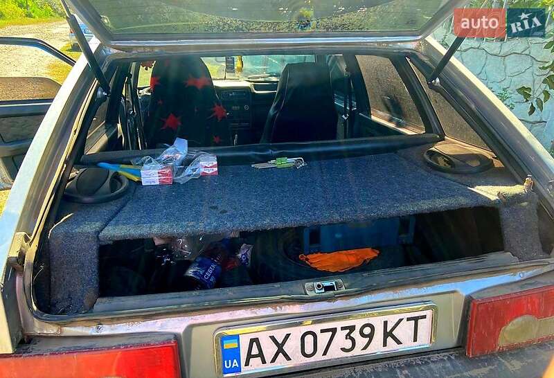 Хетчбек ВАЗ / Lada 2109 2003 в Золочеві