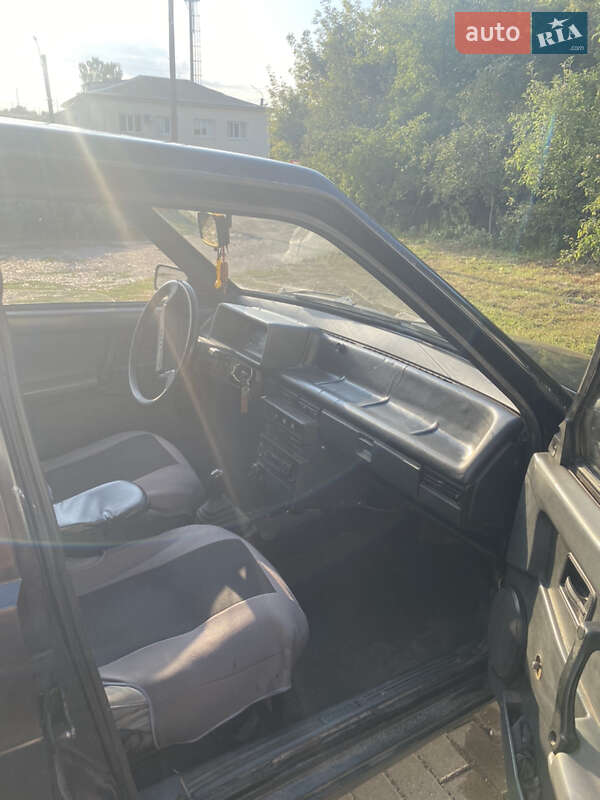 Хэтчбек ВАЗ / Lada 2109 1995 в Тетиеве фото 7 Хэтчбек ВАЗ / Lada 2109 1995 в Тетиеве