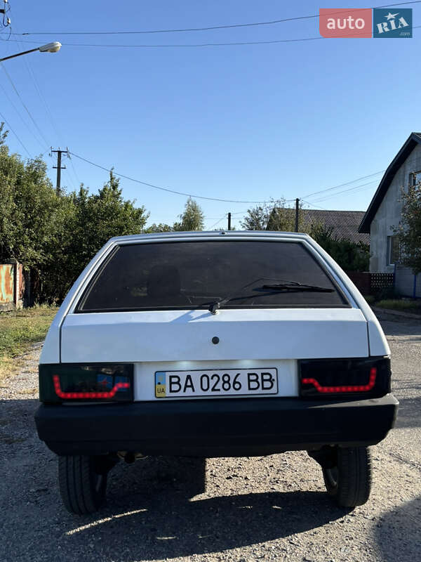 Хэтчбек ВАЗ / Lada 2109 1990 в Кропивницком