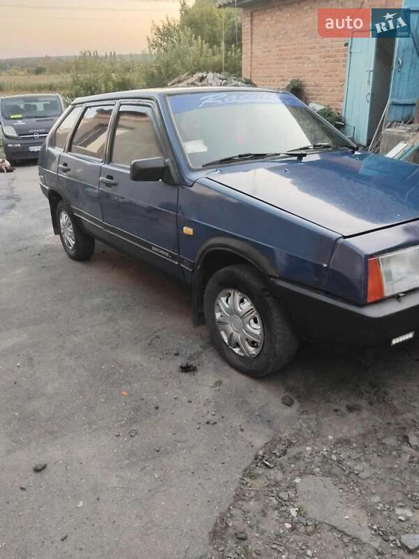 Хэтчбек ВАЗ / Lada 2109 1989 в Виннице