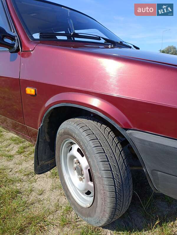 Хэтчбек ВАЗ / Lada 2109 2006 в Львове