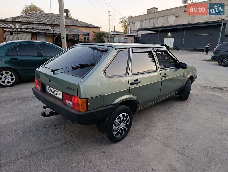 Хэтчбек ВАЗ / Lada 2109 2008 в Новониколаевке