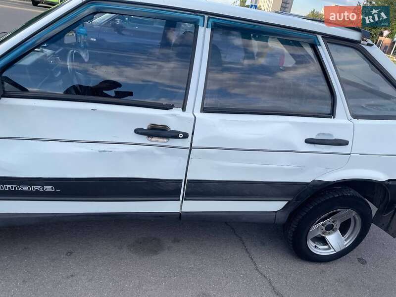Хэтчбек ВАЗ / Lada 2109 2006 в Новоукраинке