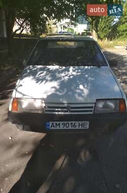 Хэтчбек ВАЗ 2109 1995 в  фото 8 Хэтчбек ВАЗ 2109 1995 в