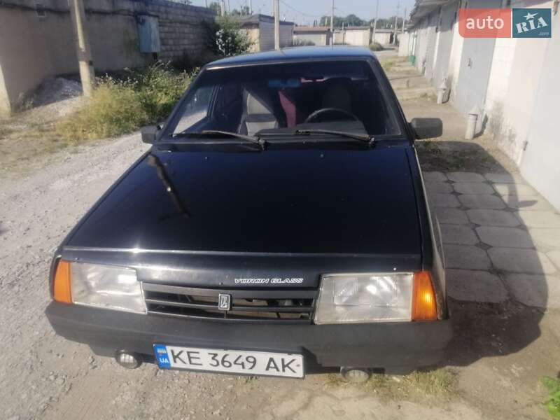 Хэтчбек ВАЗ / Lada 2109 2006 в Каменском
