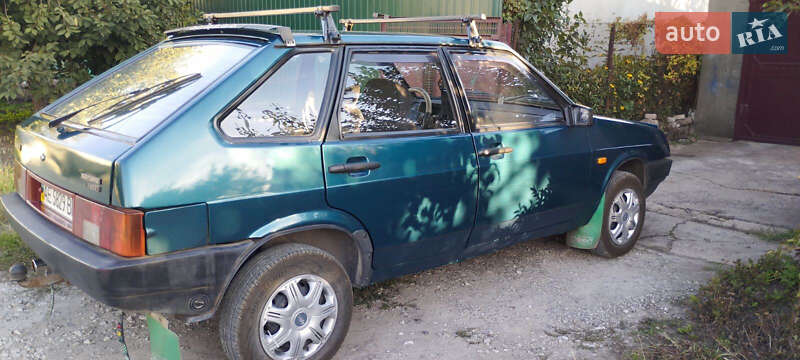 Хетчбек ВАЗ / Lada 2109 1998 в Кам'янському фото 4 Хетчбек ВАЗ / Lada 2109 1998 в Кам'янському
