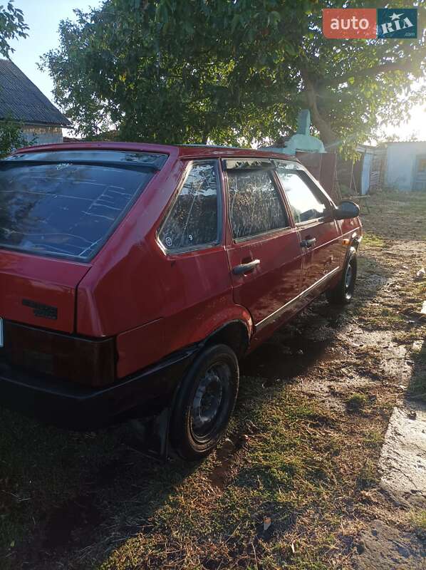 Хэтчбек ВАЗ / Lada 2109 1993 в Березовке